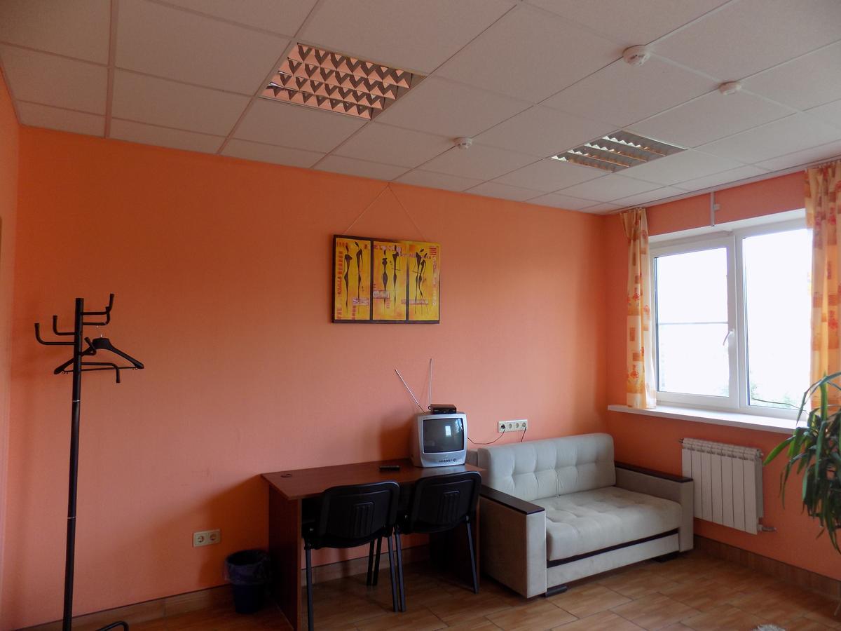 Hostel Geo Gomel Exterior photo